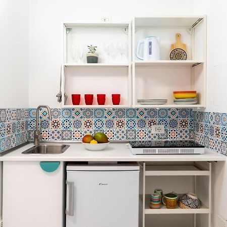 Antico Mercato Di Ortigia Lovely Apartment Сиракуза Екстериор снимка